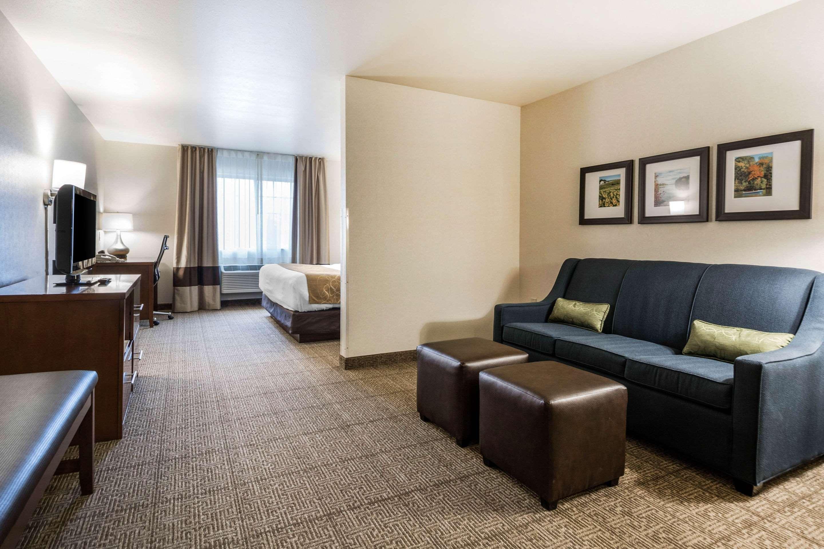 Comfort Suites At Par 4 Resort Waupaca Buitenkant foto