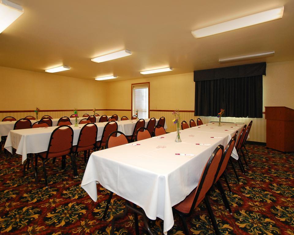 Comfort Suites At Par 4 Resort Waupaca Buitenkant foto